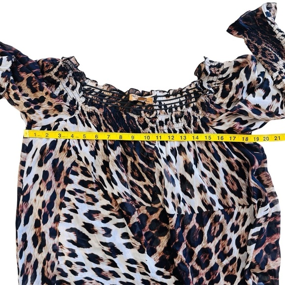 Roberto Cavalli X H&M 100% Silk Off Shoulder
Sheer Ruffle Leopard Print Dress - Picture 11 of 12